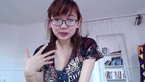 Chinese teenager chats fast!