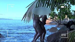 hidden cam spy bare duo having orgy on public beach - projectfiundiary